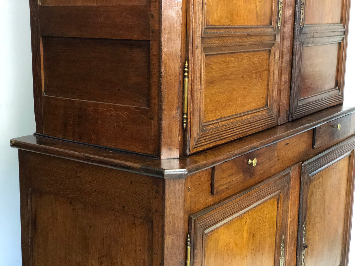 Credenza libreria restaurata . XVIII secolo