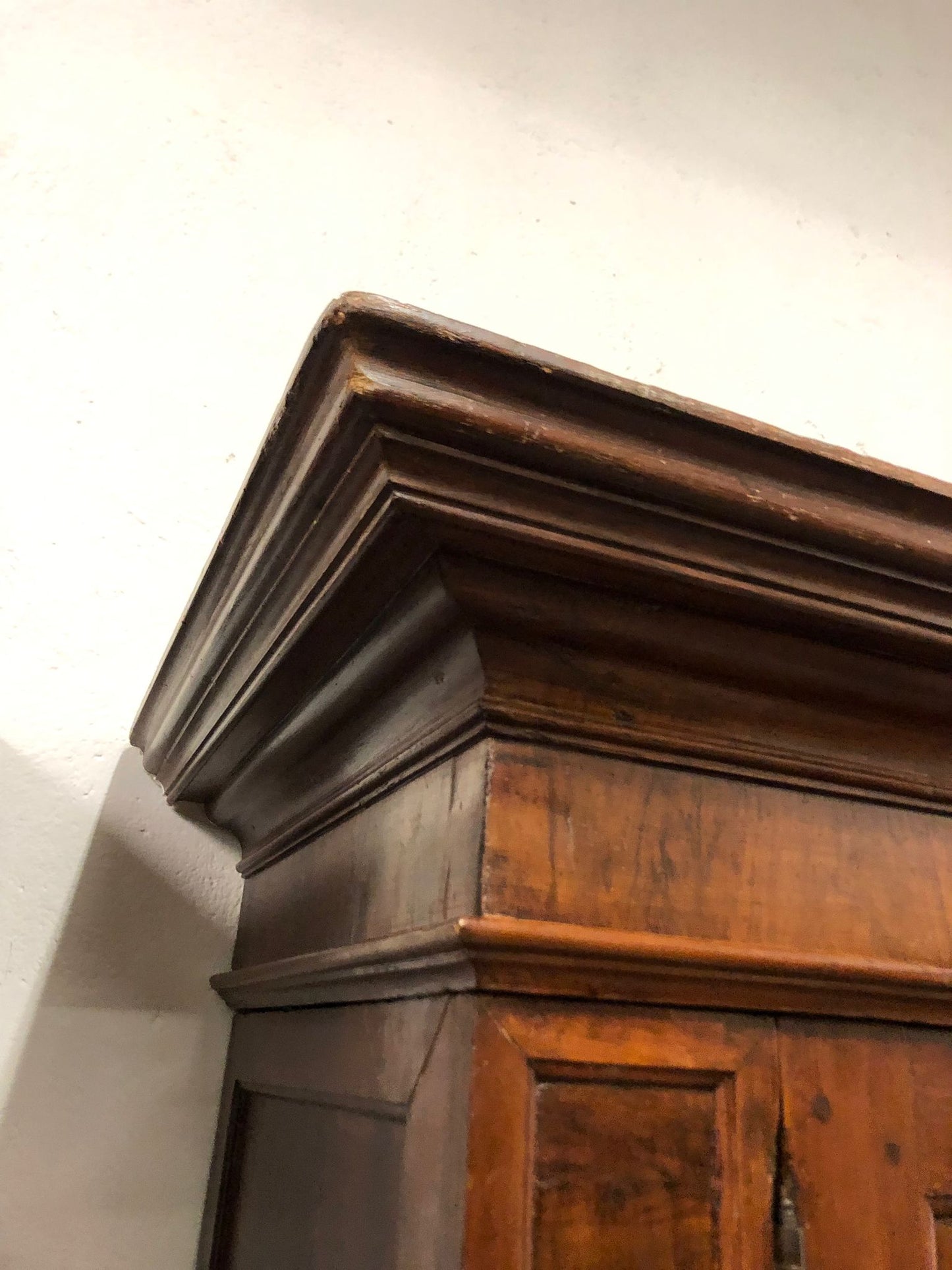 Lombard walnut wardrobe. Early 18th century