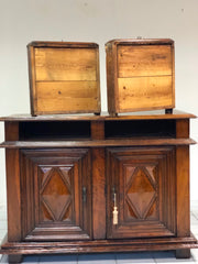 Credenza in noce Luigi XIV . Fine XVII secolo