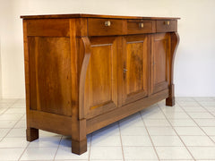 Credenza impero in noce con colonne a bretelle