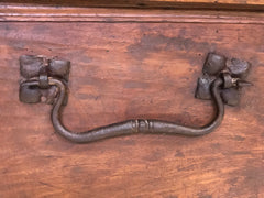 Cassapanca lombarda veneta . Fine 500 inizio 600