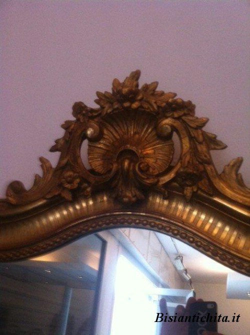 Specchiera in legno dorata in oro zecchino