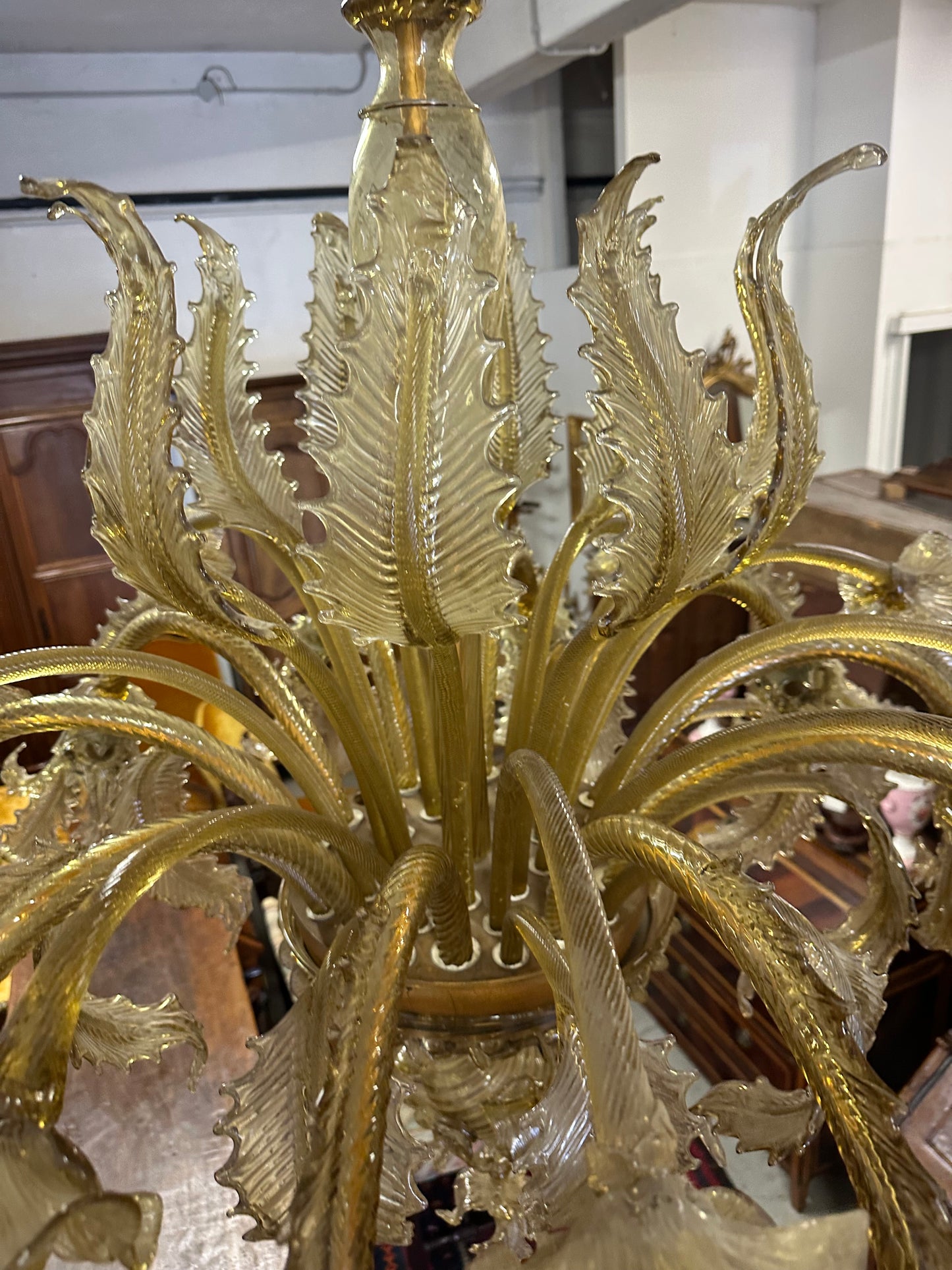 Lampadario in vetro di Murano. Barovier & Toso ( Venezia ) Primi XX secolo.  154 x 124.