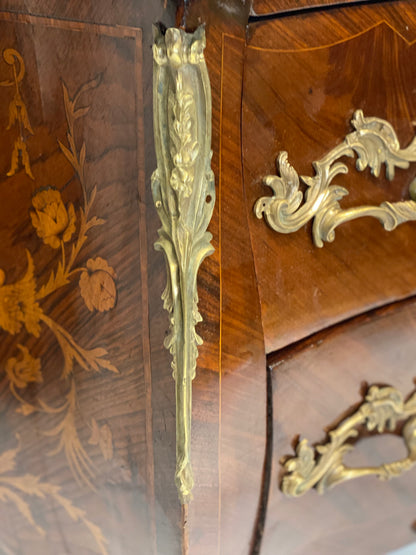 Curved chest of drawers with front and sides Napoleon III 800