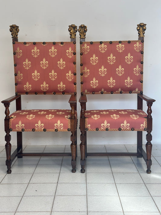 Coppia di seggioloni da parata . Roma 700.   Restauro eseguito