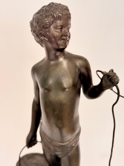 Scultura in bronzo.  Fanciullo fine XIX secolo . H 38 cm
