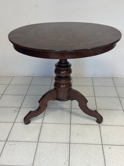 Tavolino-Rolo -intarsiato rotondo seconda metà 1800