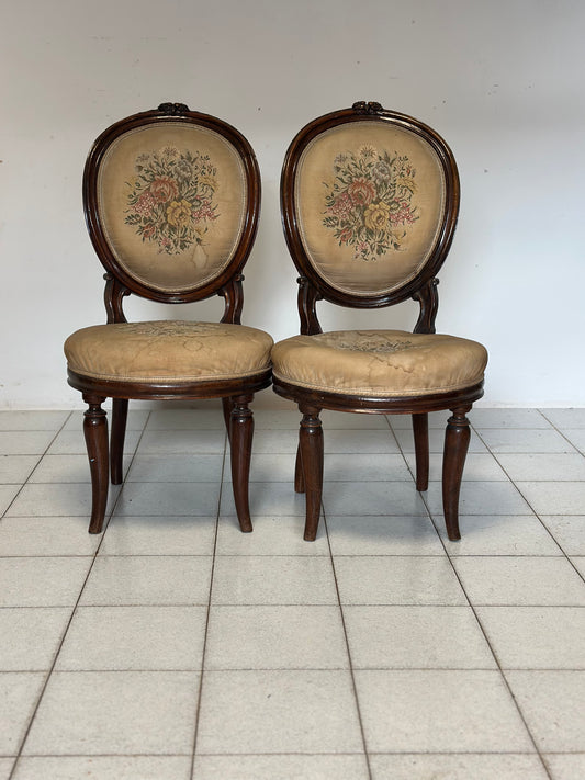 Coppia di sedie Carlo X lombarde . XIX secolo