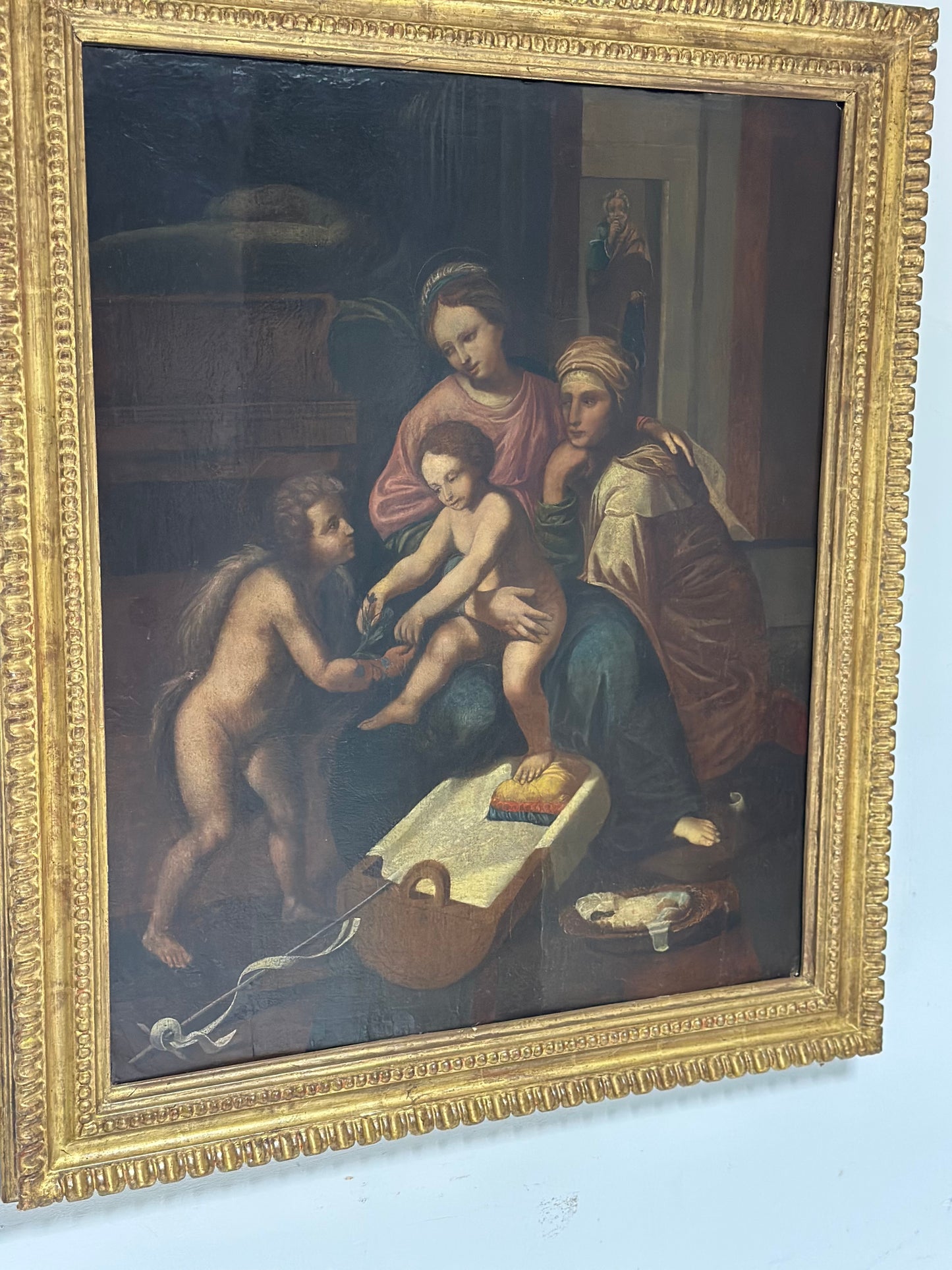 Olio su tavola. Sacra famiglia con Sant’Anna e San Giovannino . XVI secolo.   76 x 63
