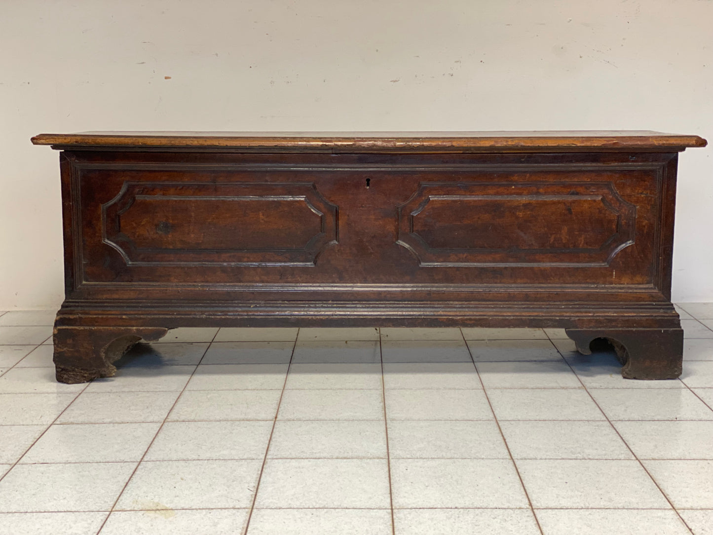 Bolognese walnut chest. 17th century
