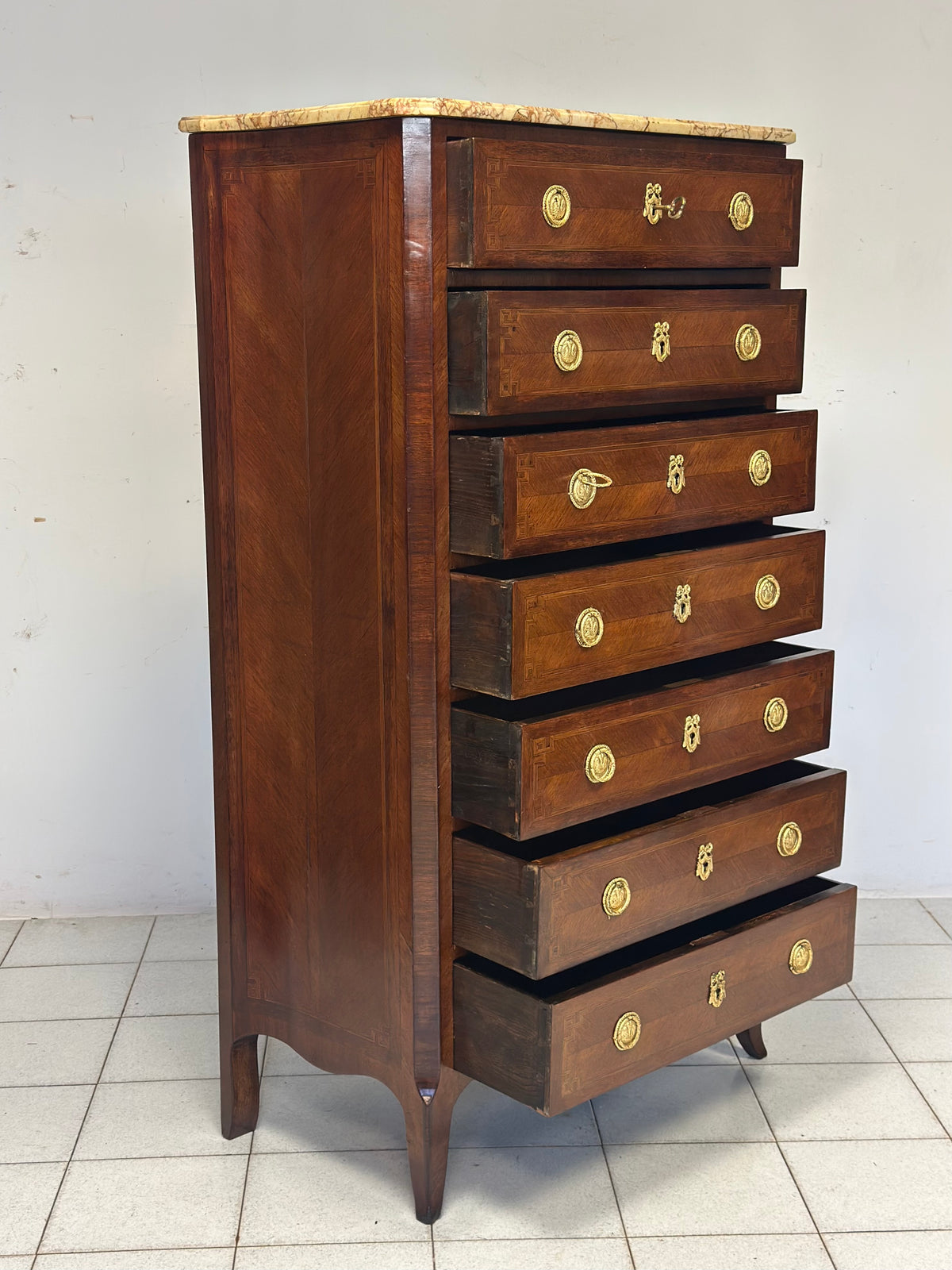 Settimanale Napoleone III sette cassetti.  Restaurato 800