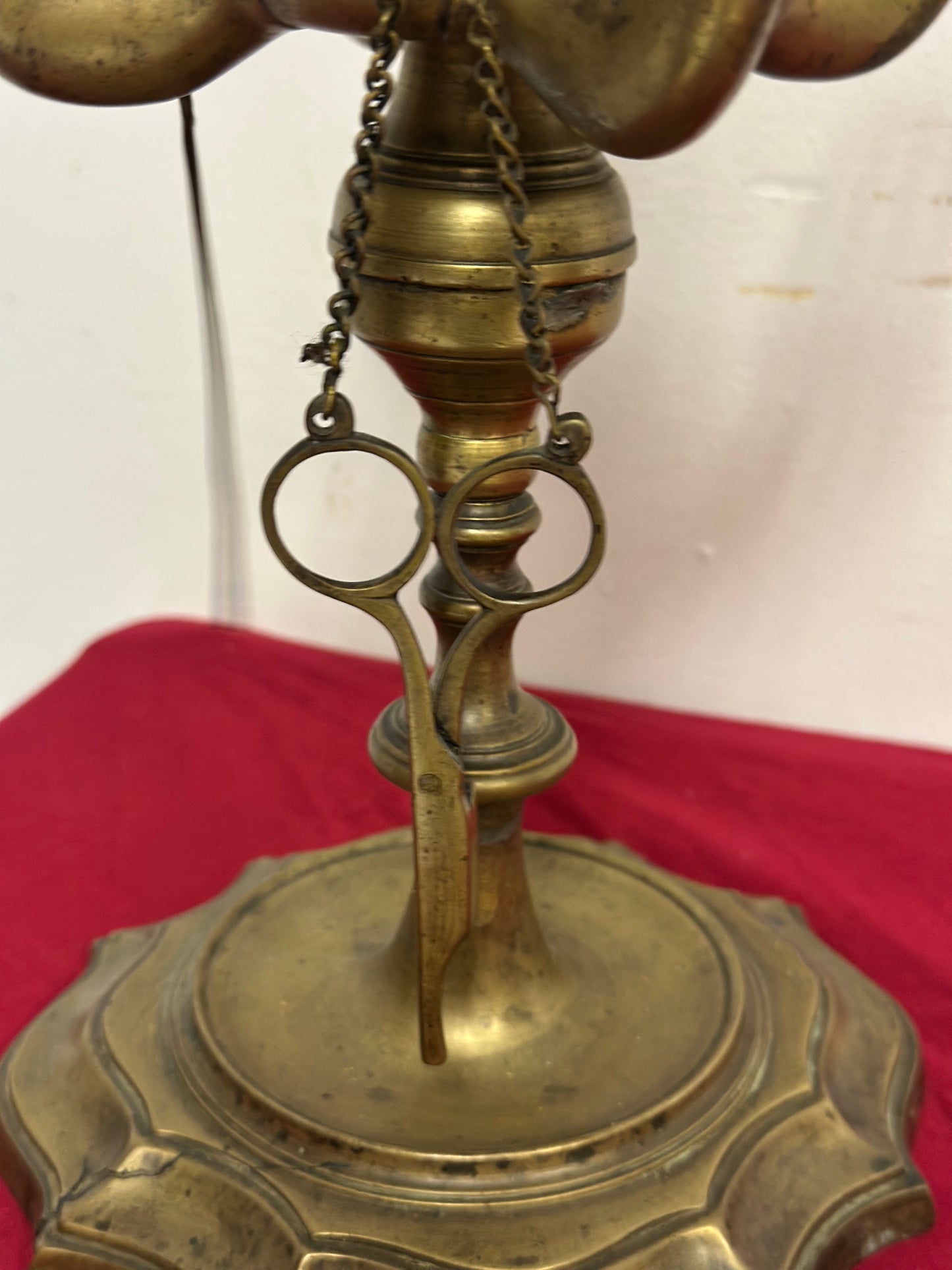 Coppia di lucerne fiorentine a olio in bronzo epoca prima metà del’ 700