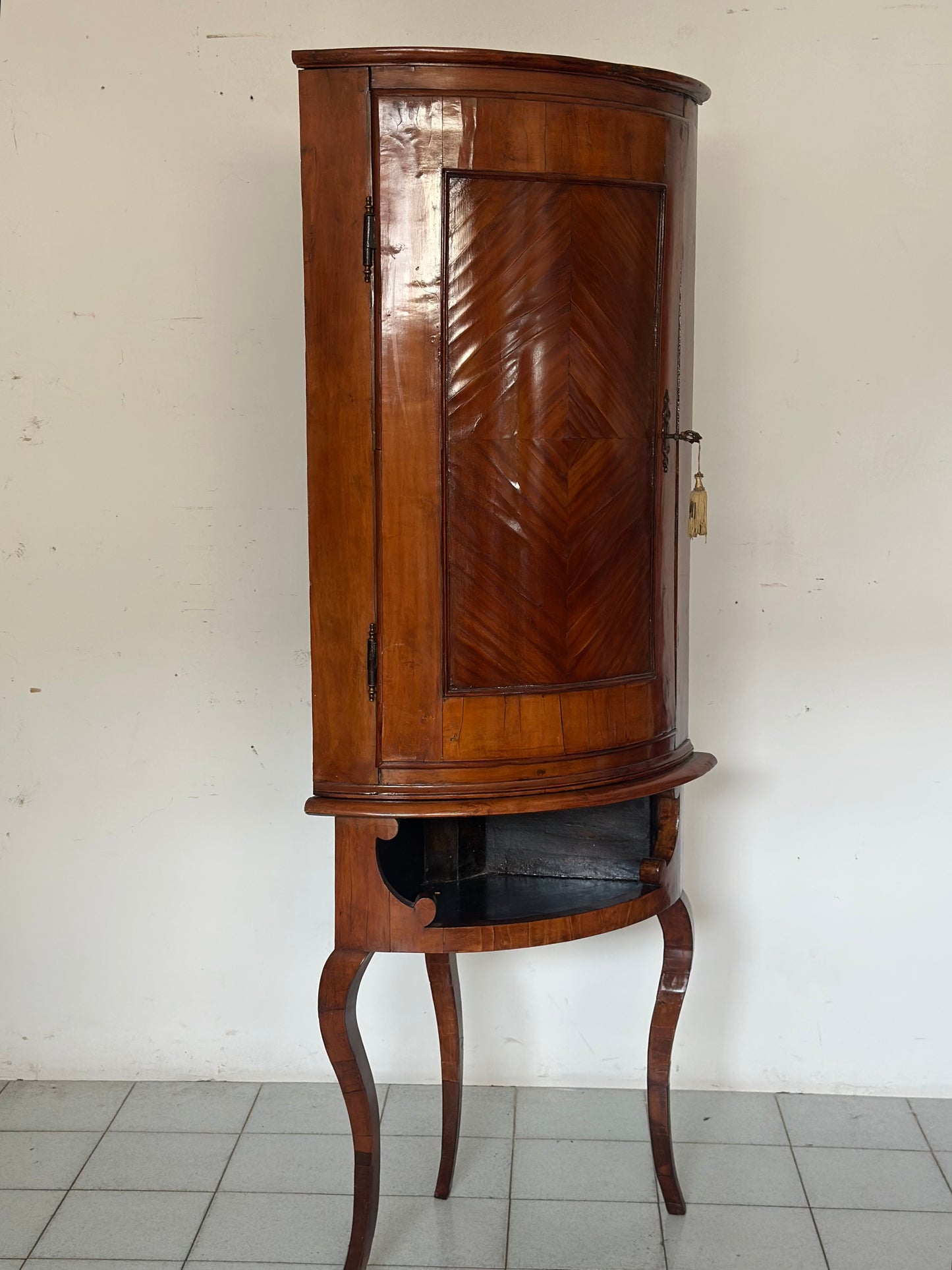 Angoliera Luigi XV lombarda / Piemonte.   Epoca 700