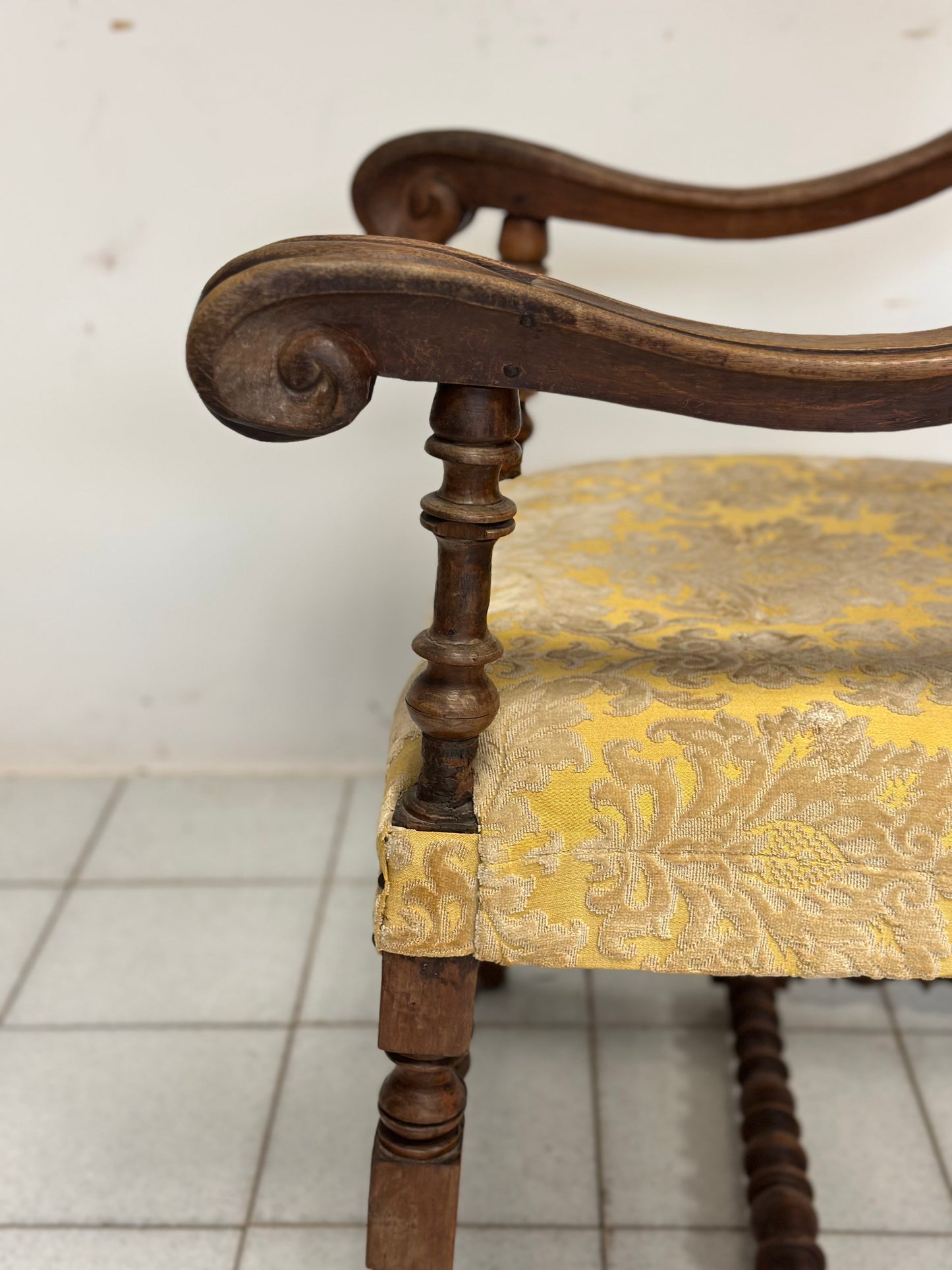 Poltrona trono Luigi XIV Modena inizio 700