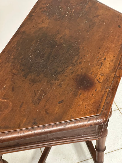 Consolle Luigi XIV lombarda . XVIII secolo