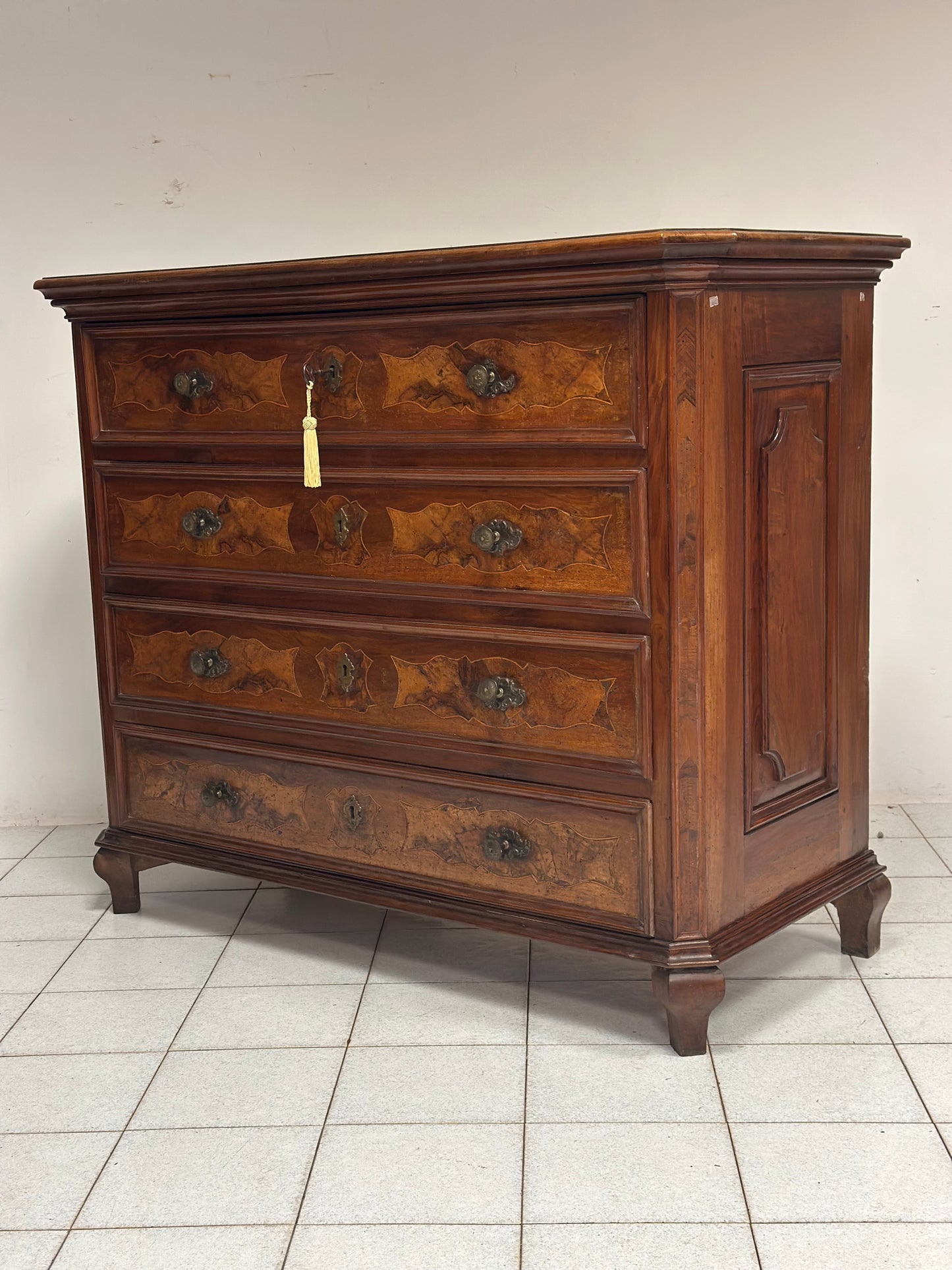 Canterano lombardo Luigi XV. Milano primi 700