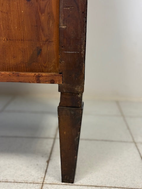 Cassettone Luigi XVI .Milano XVIII secolo