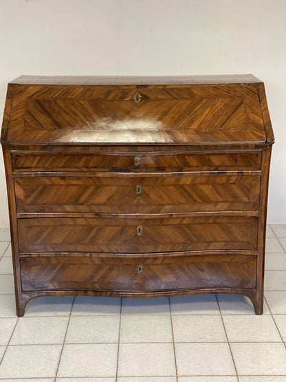Louis XV desk. Emilia first half of 18th century