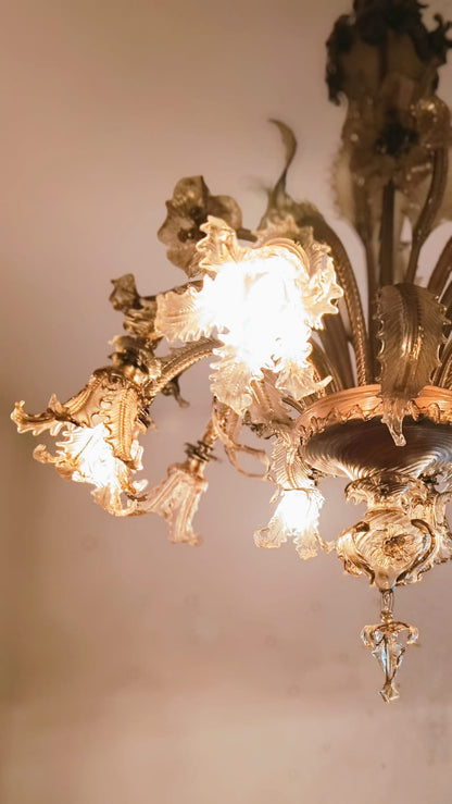 Lampadario in vetro di Murano. Barovier & Toso ( Venezia ) Primi XX secolo.  154 x 124.