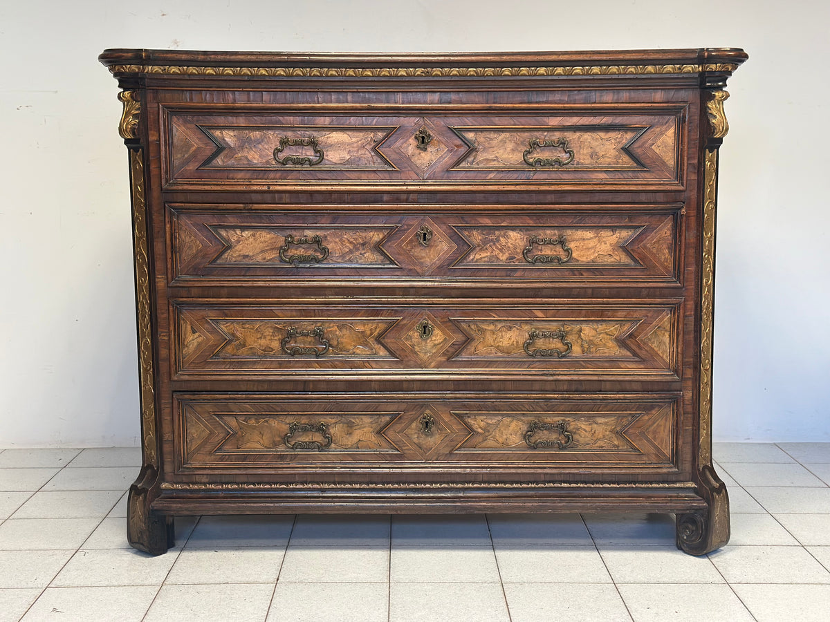 Canterano Lombardo Luigi XIV .Milano fine 600 inizio 700