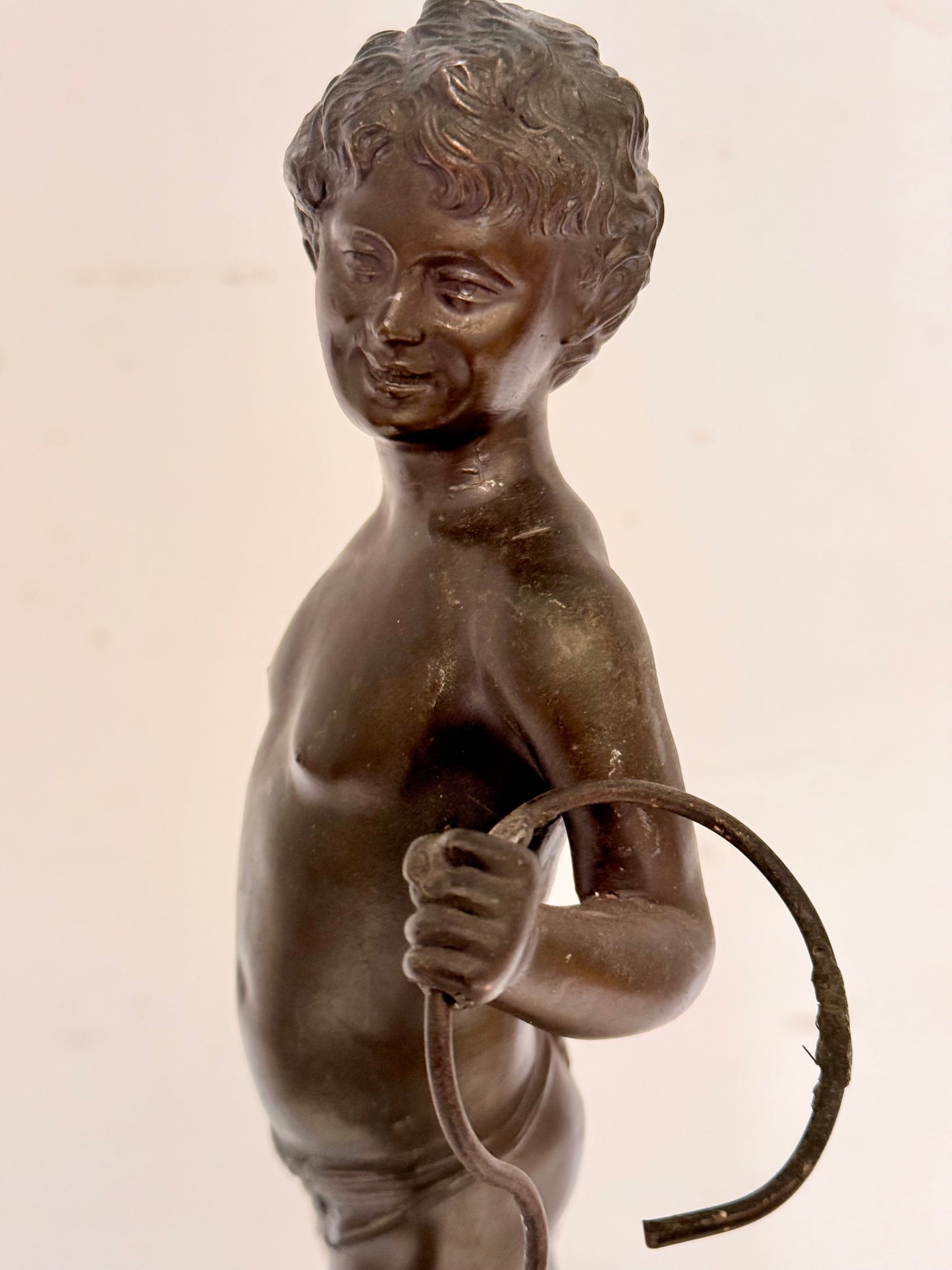 Scultura in bronzo.  Fanciullo fine XIX secolo . H 38 cm