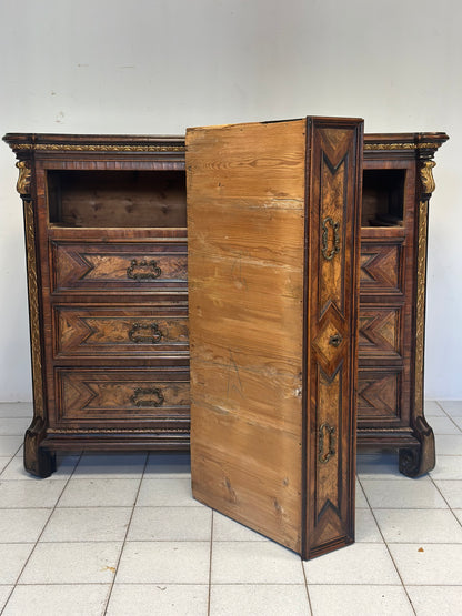 Canterano Lombardo Luigi XIV .Milano fine 600 inizio 700
