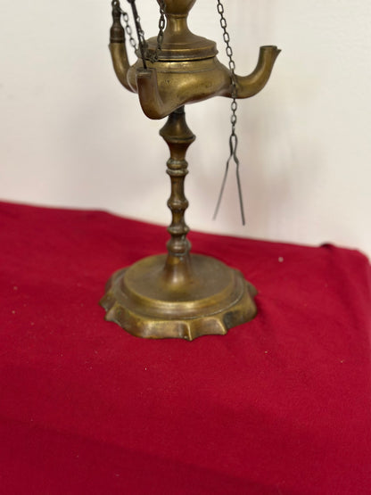 Coppia di lucerne fiorentine a olio in bronzo epoca prima metà del’ 700