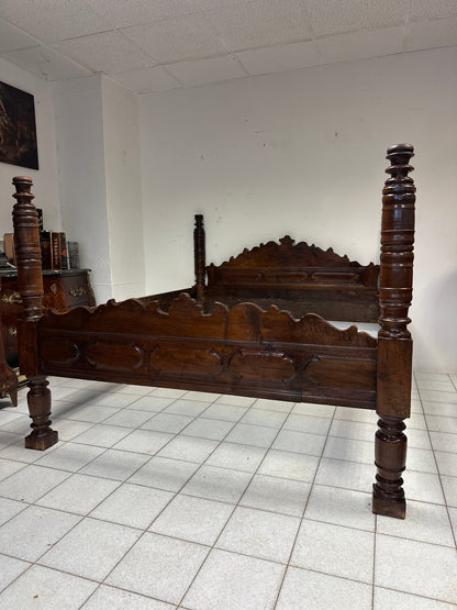 Letto matrimoniale Emiliano bolognese . XVII secolo