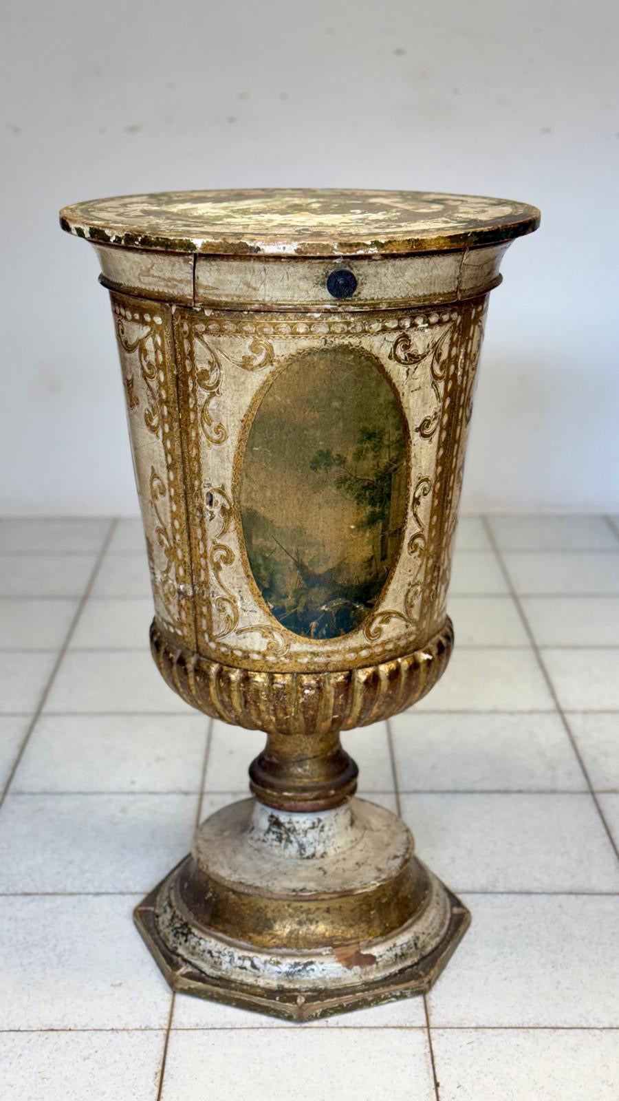 Colonna a calice impero laccata dipinta primo 900