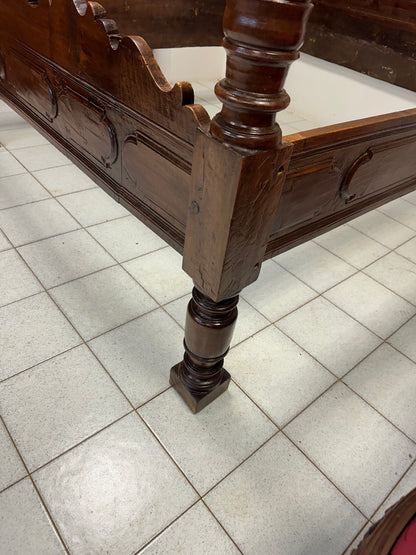 Letto matrimoniale Emiliano bolognese . XVII secolo