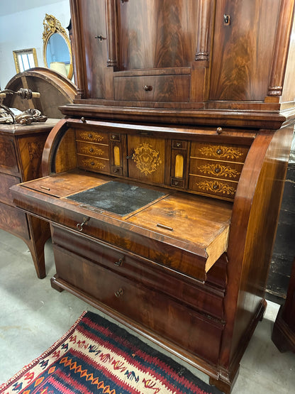 Trumeau biedermeier . Vienna primi del XIX secolo