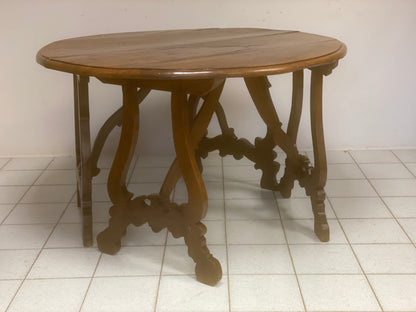 oval table formed by two lyre-shaped half consoles. Lombardy, late 17th century