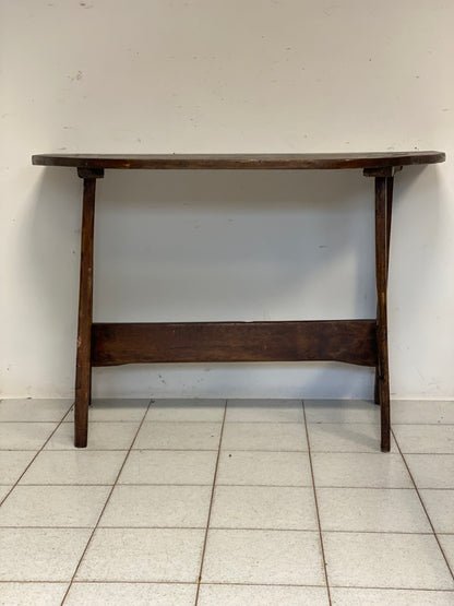 Consolle mezzo tavolo . XVIII secolo