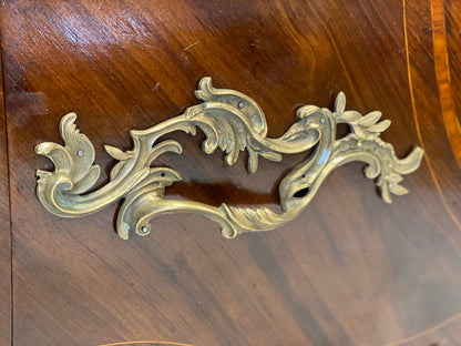 Curved chest of drawers with front and sides Napoleon III 800