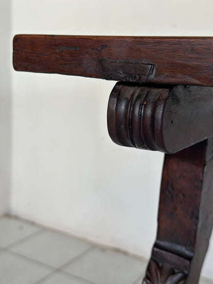 Tavolo fratino in noce. Spagna XVII secolo