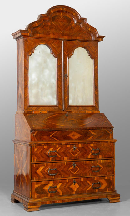 Trumeau lastronato in carrubo . Venezia Luigi XIV primi 700