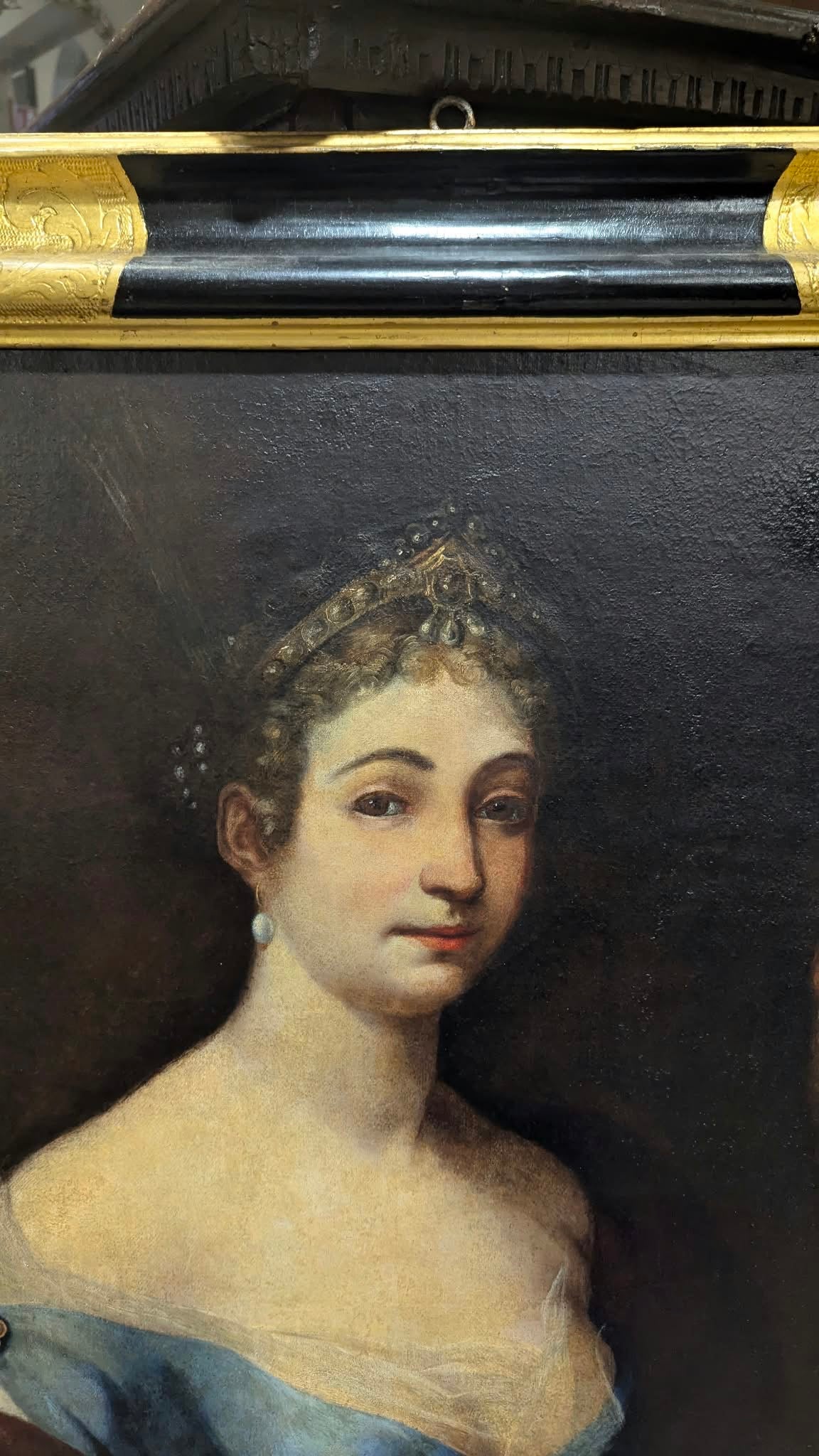 Soggetto: Salomè con la testa del Battista
Autore: Onorio Marinari (1627-1715)
Tenica e dimensioni: olio su tela; 120 x 80 cm.