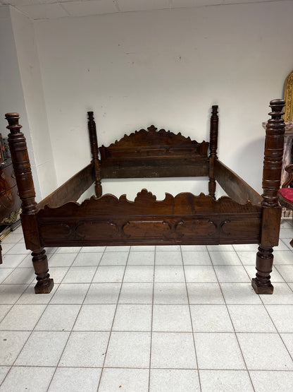 Letto matrimoniale Emiliano bolognese . XVII secolo