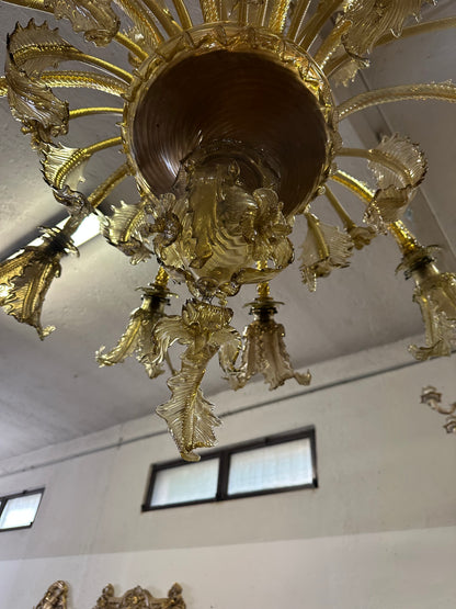 Lampadario in vetro di Murano. Barovier & Toso ( Venezia ) Primi XX secolo.  154 x 124.