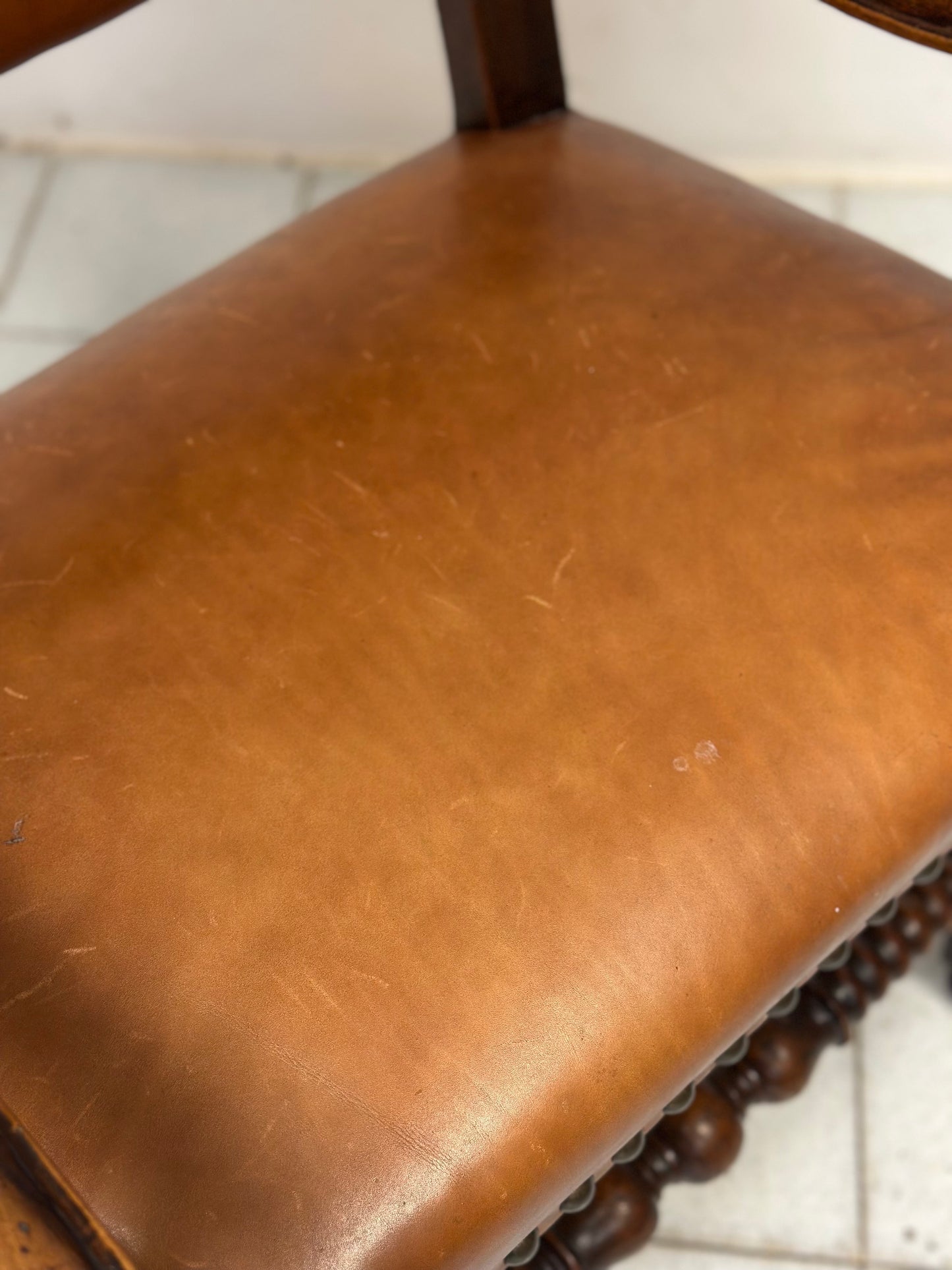 Poltrona a rocchetto Luigi XIV . Emilia 600