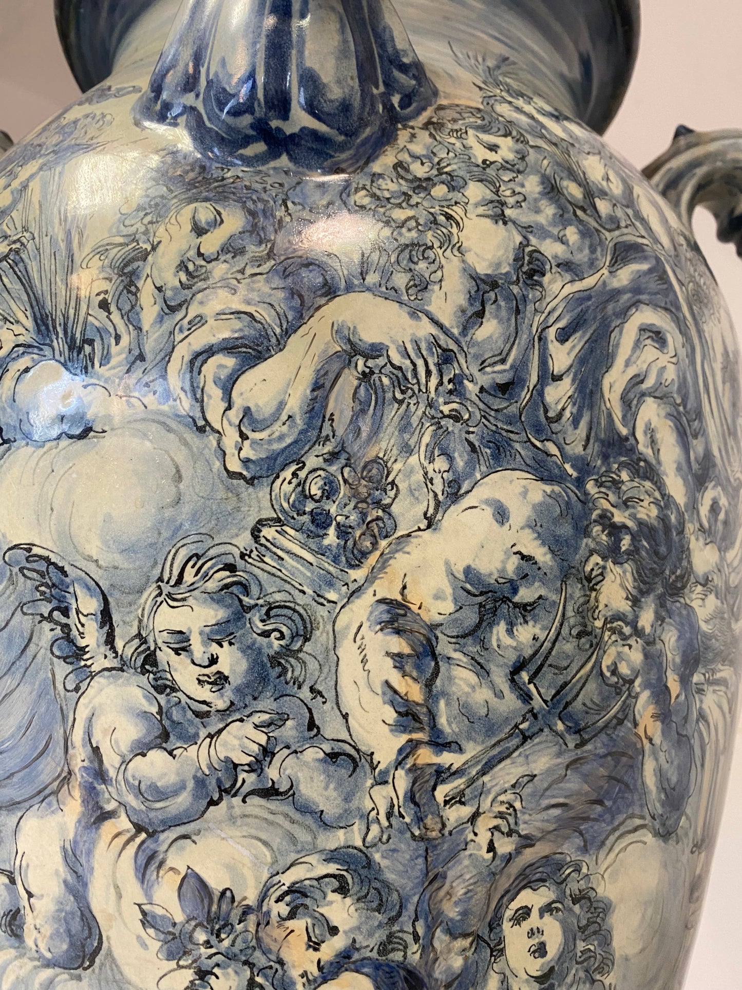 Albissola majolica pharmacy vase signed and dated 1922. H 64