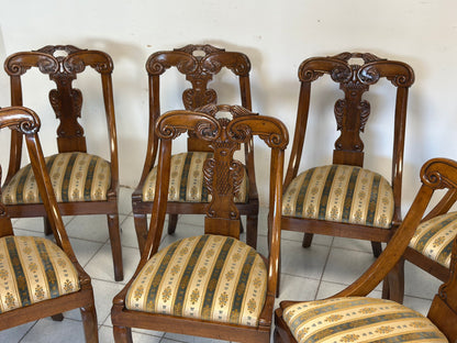 Gruppo di sette sedie a gondola Carlo X lombarde.  Primo 800