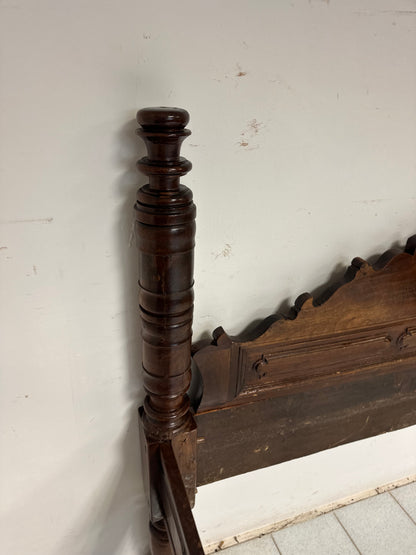 Letto matrimoniale Emiliano bolognese . XVII secolo