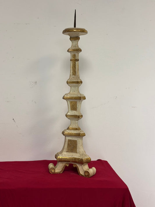 Candeliere Luigi XV laccato e dorato