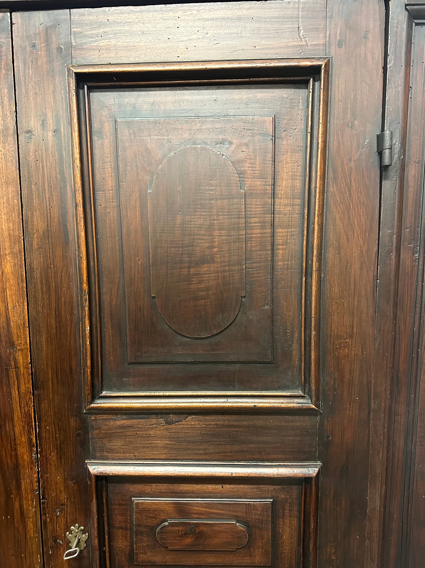 Armadio barocco lombardo Luigi XIV Brescia XVII secolo