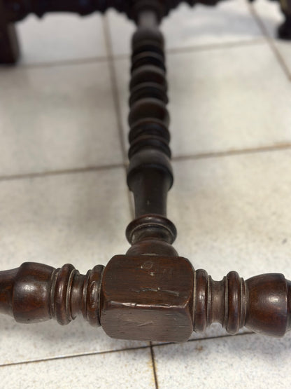 Trono a rocchetto Luigi
XIV lombardo noce