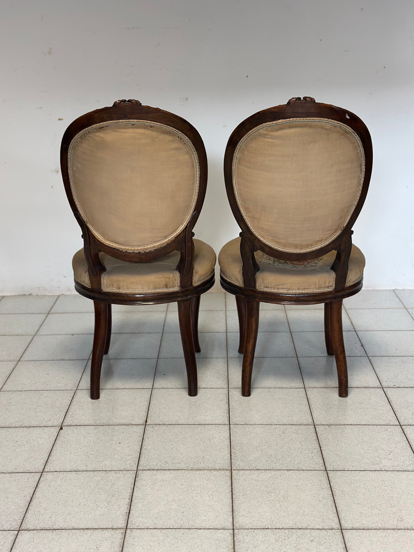 Coppia di sedie Carlo X lombarde . XIX secolo