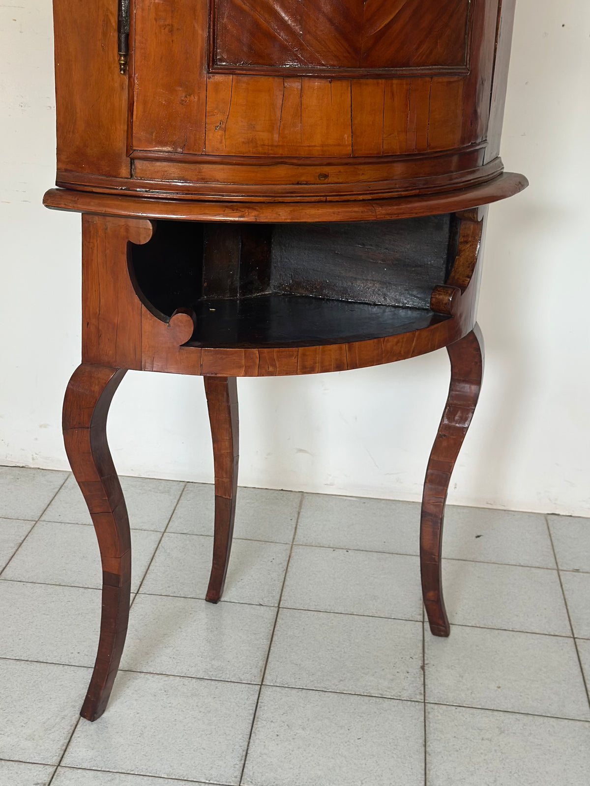 Angoliera Luigi XV lombarda / Piemonte.   Epoca 700