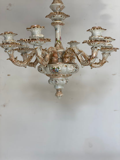 Lampadario sei luci in ceramica di bassano . XX secolo