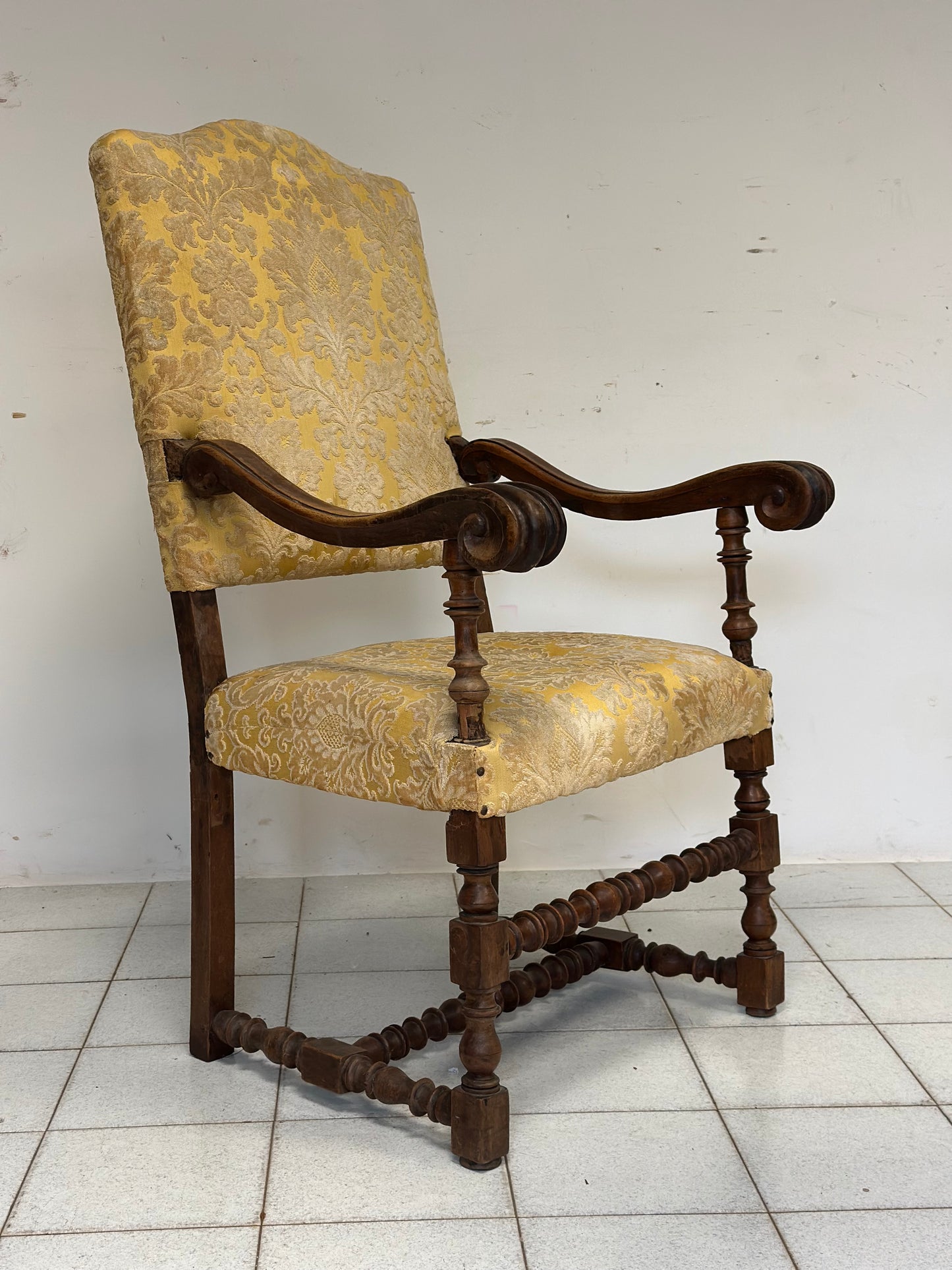 Poltrona trono Luigi XIV Modena inizio 700